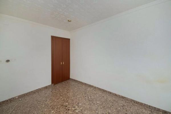 Piso en calle Horno del Vidrio