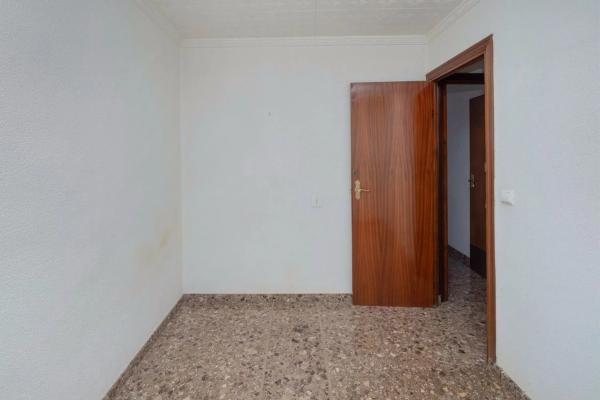 Piso en calle Horno del Vidrio