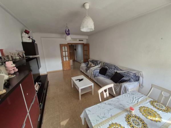 Piso en calle Doctor Giménez Díaz