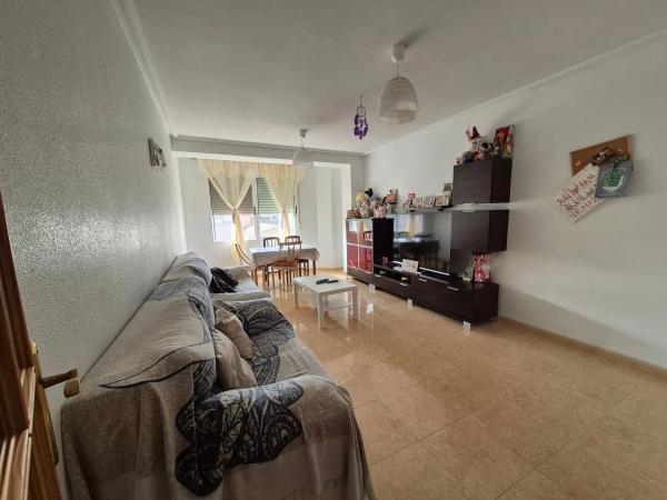 Piso en calle Doctor Giménez Díaz