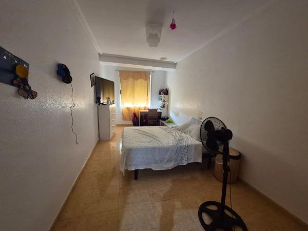 Piso en calle Doctor Giménez Díaz