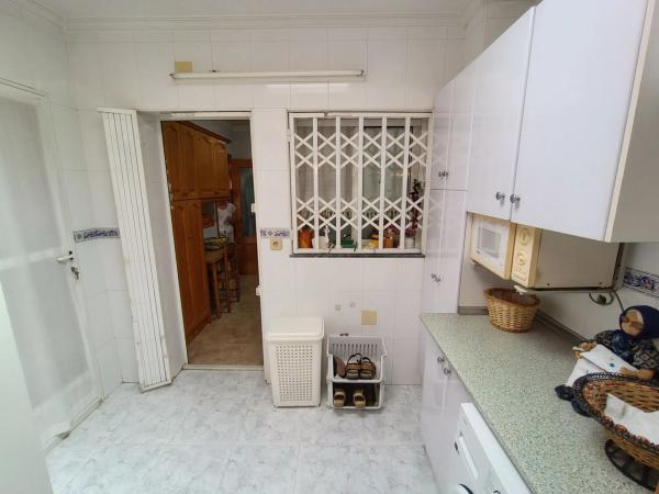 Chalet adosado en calle Miguel Hernández