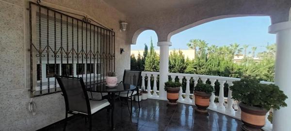 Casa independiente en calle Número 2