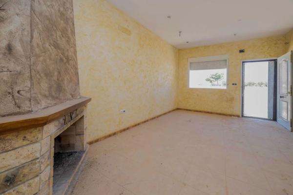 Chalet adosado en Paraje el Cabezo, 18