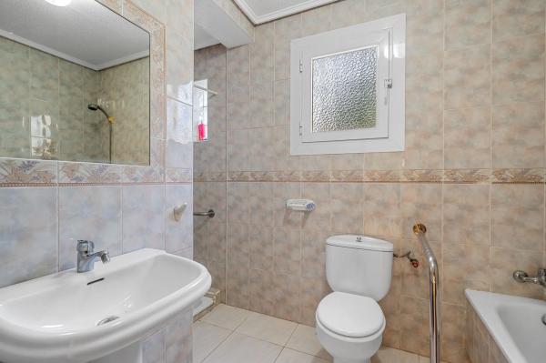 Chalet en Partida Camino Alamico, 998