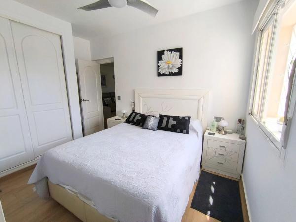 Chalet adosado en calle Farah Diva s/n