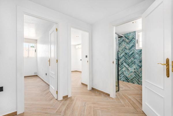 Chalet pareado en calle Sierra de Alcaraz