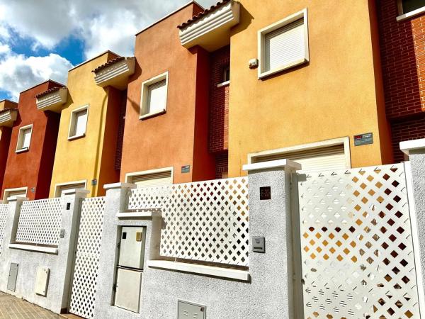 Chalet adosado en Sector Peri -Junto Nuc Bigast, 2