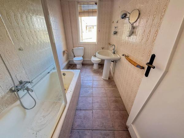 Piso en paseo de la Estación Médico Manuel Samper, 28 -44