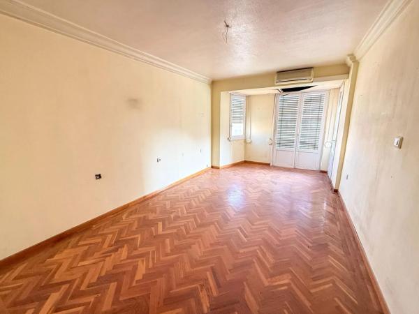 Piso en paseo de la Estación Médico Manuel Samper, 28 -44