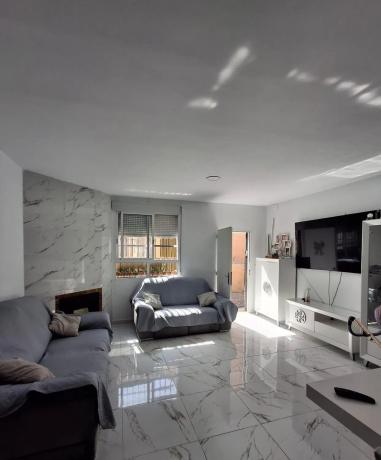 Casa independiente en calle Baja del Pozo