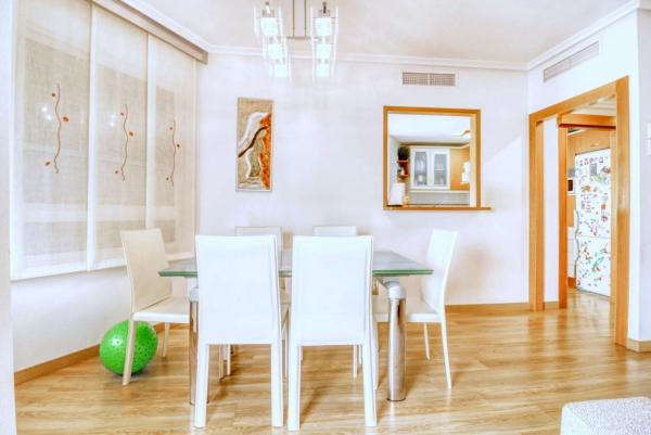 Ático en rambla Baja