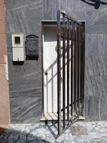 Casa independiente en calle Baja del Pozo