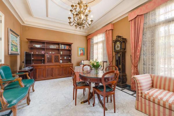 Casa independiente en paseo de la Estación Médico Manuel Samper