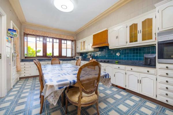 Casa independiente en paseo de la Estación Médico Manuel Samper