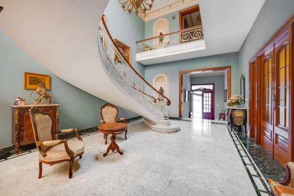 Casa independiente en paseo de la Estación Médico Manuel Samper