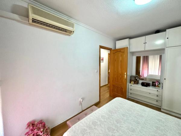 Piso en calle Armando Ros Dueñas, 1