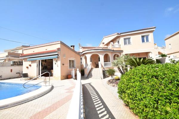 Chalet en Ciudad Quesada