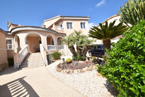 Chalet en Ciudad Quesada