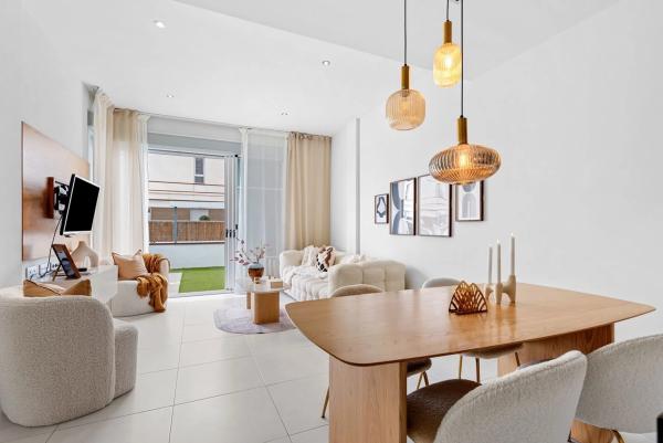 Casa independiente en avenida Jerez de la Frontera