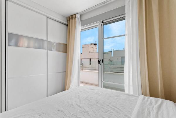 Casa independiente en avenida Jerez de la Frontera