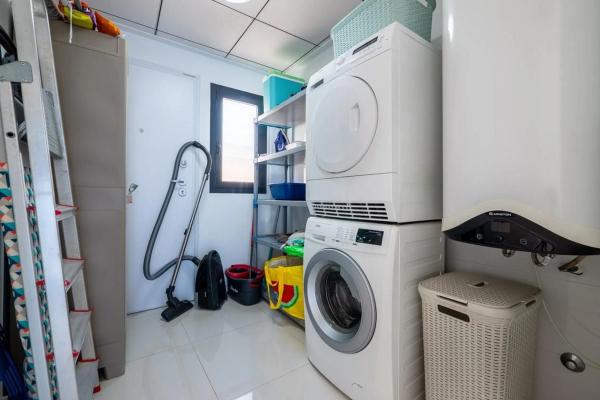 Casa independiente en avenida Guatemala