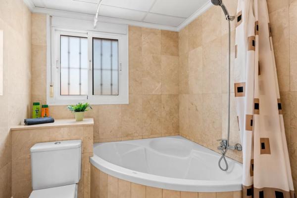 Chalet en avenida de Huelva, 37