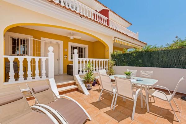 Chalet en avenida de Huelva, 37