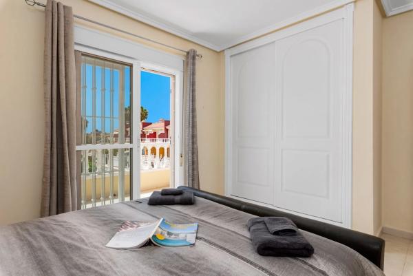 Chalet en avenida de Huelva, 37