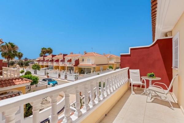 Chalet en avenida de Huelva, 37