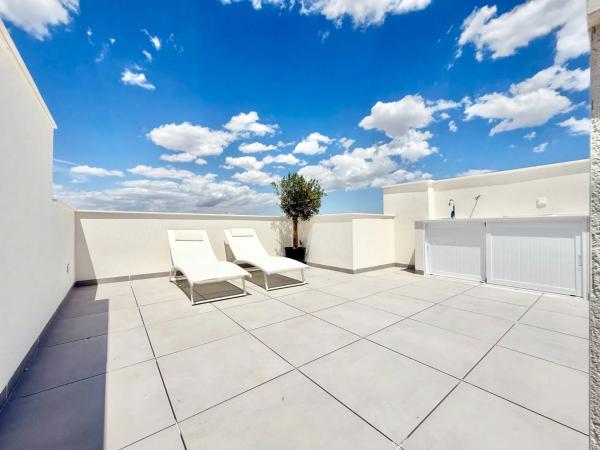 Chalet adosado en calle Dinamarca s/n