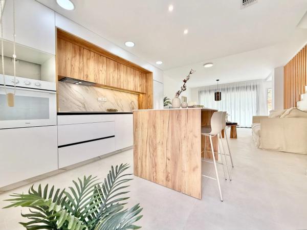 Chalet adosado en calle Dinamarca s/n