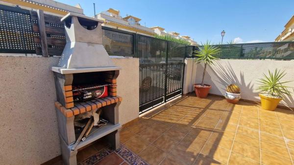 Chalet en Daya Nueva