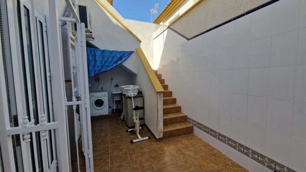 Chalet en Daya Nueva