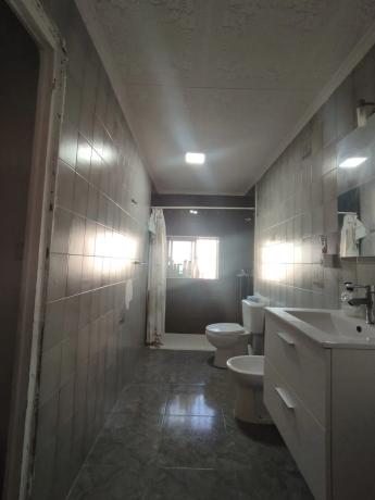 Casa de pueblo en El molino, 18