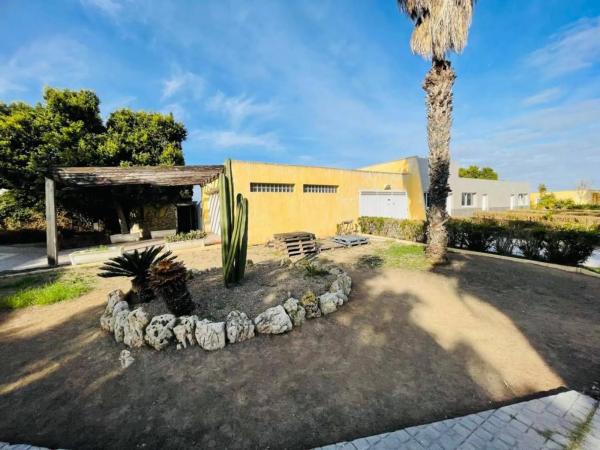 Casa independiente en calle Comandante José Giménez Andrés