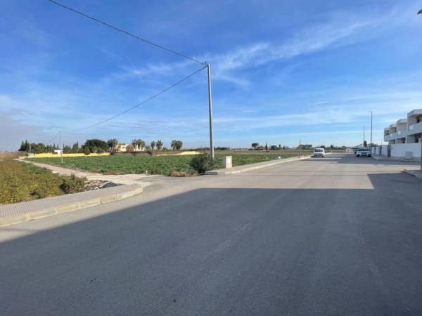 Casa independiente en calle Comandante José Giménez Andrés