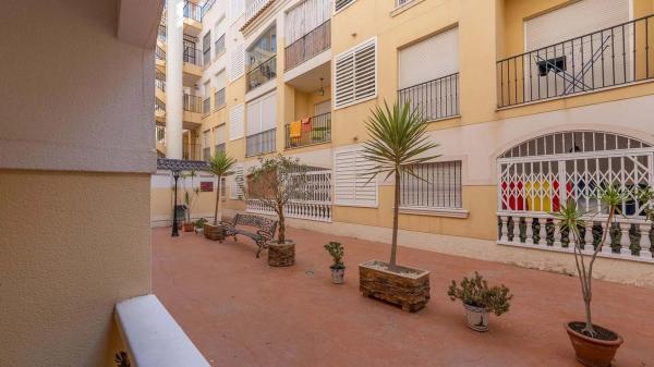 Piso en Formentera del Segura