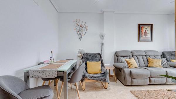 Piso en Formentera del Segura