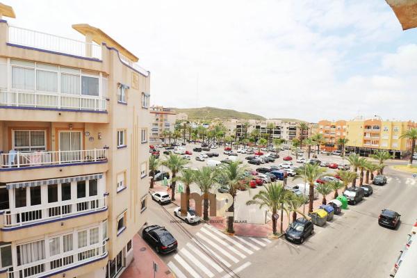 Piso en Cl Miguel Hernandez