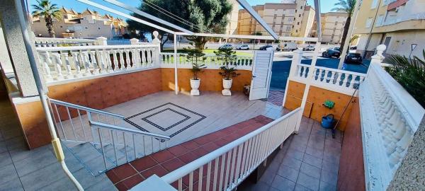 Casa independiente en calle les Vinyes, 51