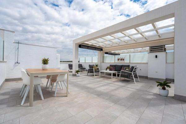 Ático en Urbanizaciones