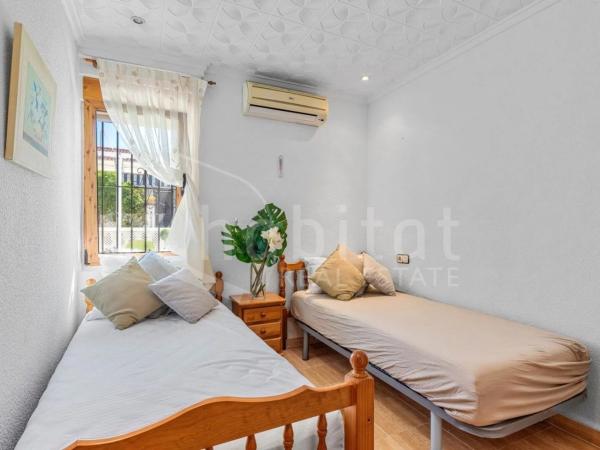 Chalet adosado en Vía, 28