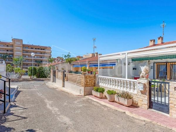 Chalet adosado en Vía, 28