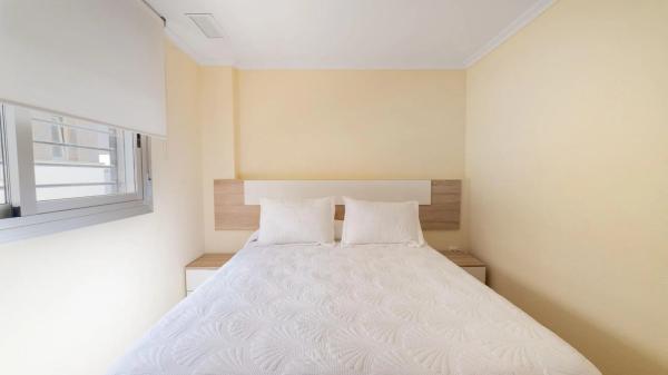 Casa independiente en calle Corts Valencianes