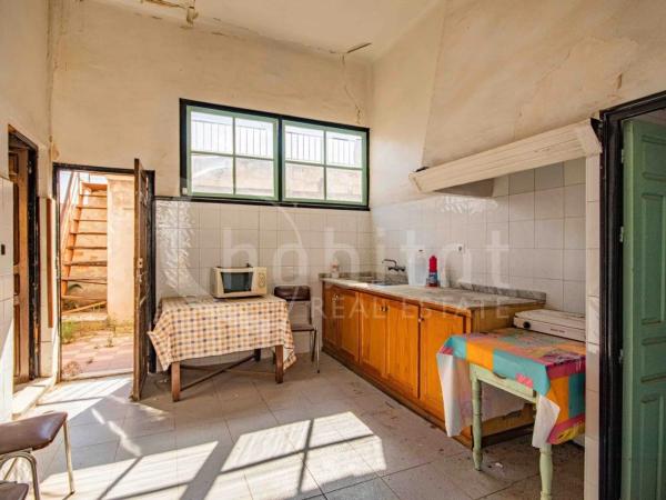 Chalet adosado en calle Virgen de Belen, 37 -27