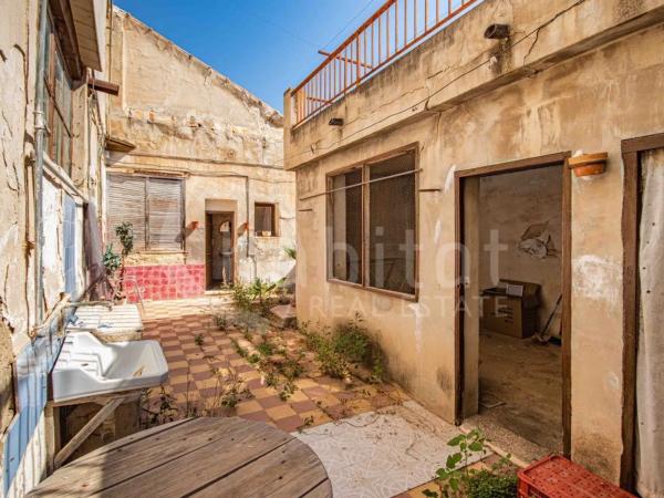 Chalet adosado en calle Virgen de Belen, 37 -27