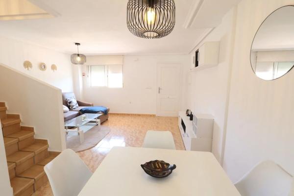 Dúplex en calle Cilantro