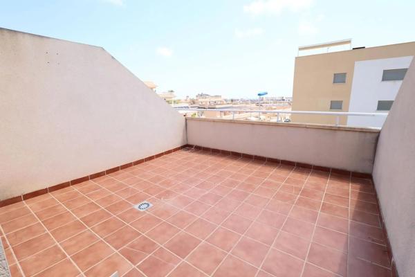 Dúplex en Barrio Villamartín-Las Filipinas