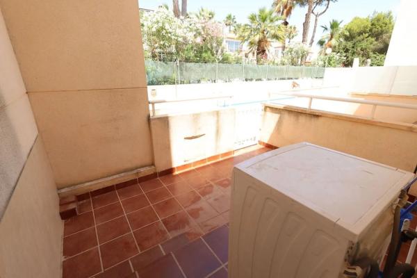 Dúplex en Barrio Villamartín-Las Filipinas